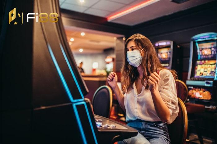 Chơi game đánh bài tiến lên trực tuyến hấp dẫn cùng bạn bè và nhận thưởng lớn